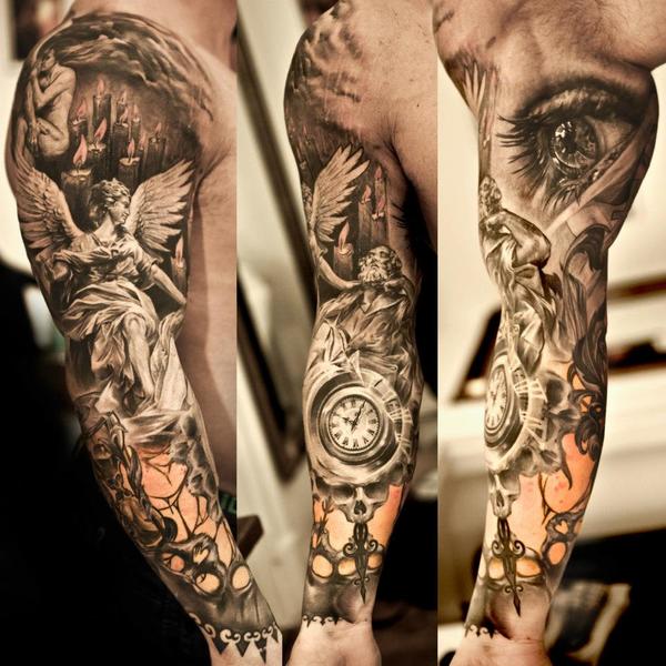 black and white japanese sleeve tattoos  Szukaj w Google  Boas ideias  para tatuagem Tatuagem masculina braço Tatuagens